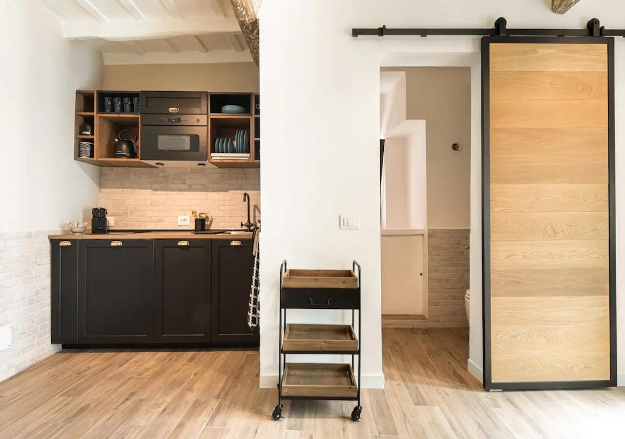 Apartment Paradise In Campo Dei Fiori-navona Square Few Steps From Vatican